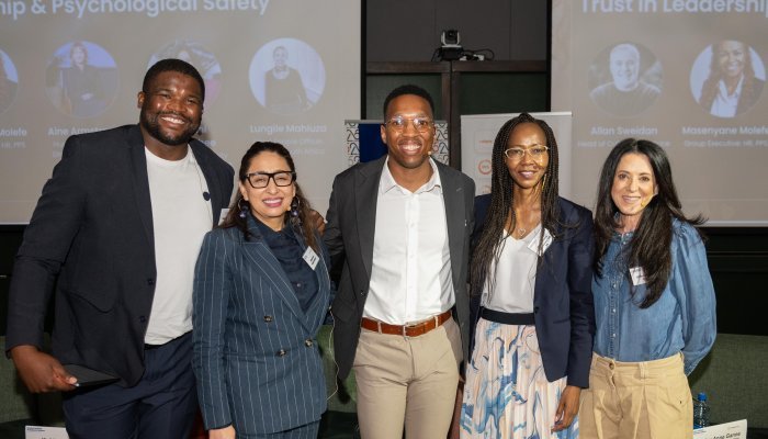 Kuhle Sonkosi + Panellists